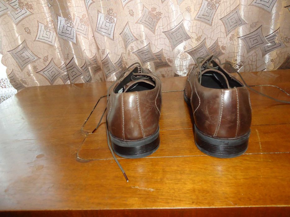 Классические, кожаные туфли Bata, размер 44(30,5).