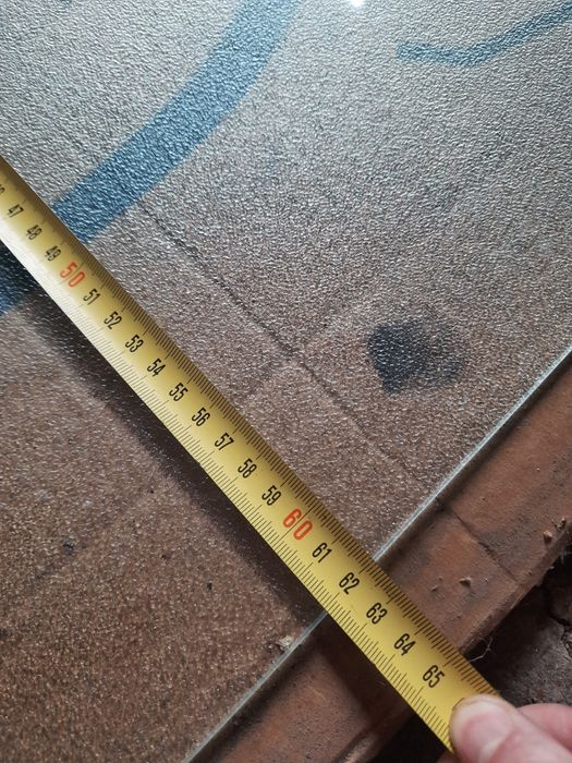 Продам стёкла, и дугу до душевой кабинки