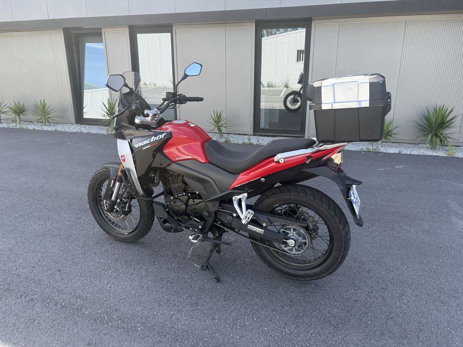 Macbor Xr1 125  ( 15 cv )