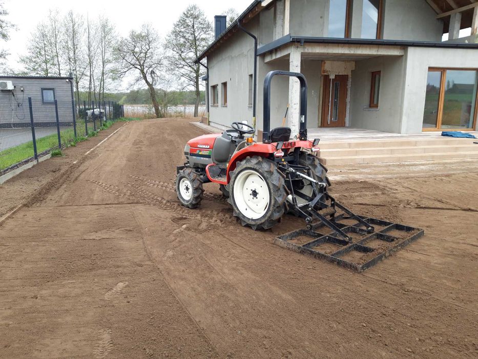 Usługi glebogryzarką separacyjną, broną aktywną, niwelacja terenu.
