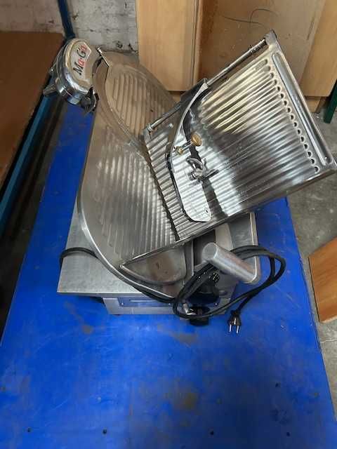 Krajalnica Ma-Ga 612 p półautomatyczna