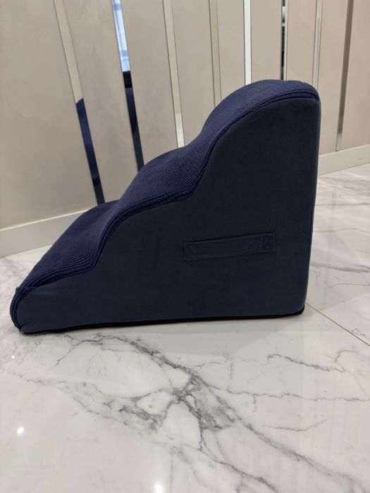 Продам ступеньки для собаки