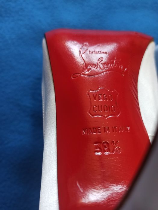 Szpilki Louboutin