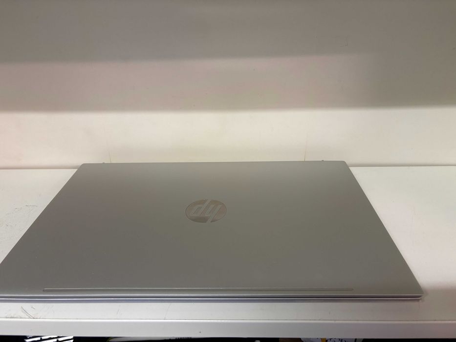 laptop hp pavilon  15-EG0052NW
