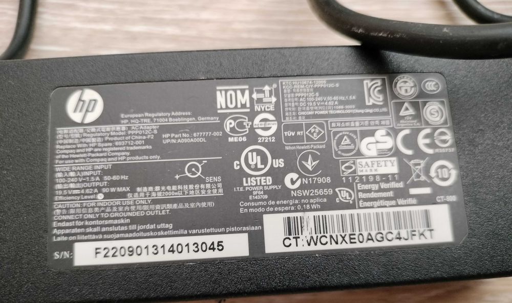 Vendo PC HP com Carregador
