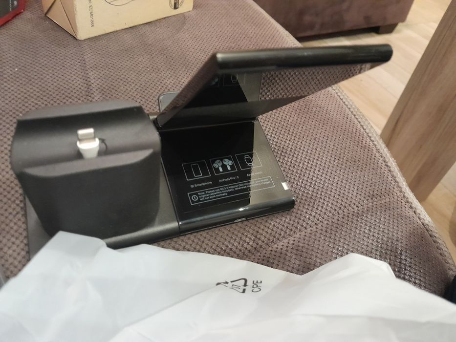 Bezprzewodowa ładowarka stacja ładująca hoidokly q660