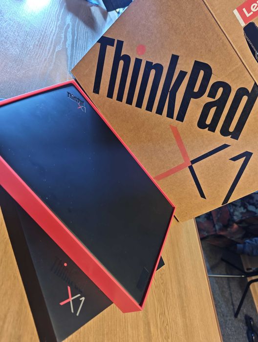 Lenovo Thinkpad x1 nano g1, i5, 16GB, nvme 1TB