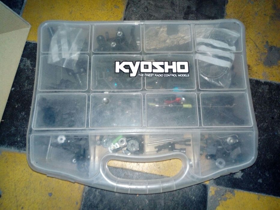 Rc 1/10 kyosho. Troco por pc gaming
