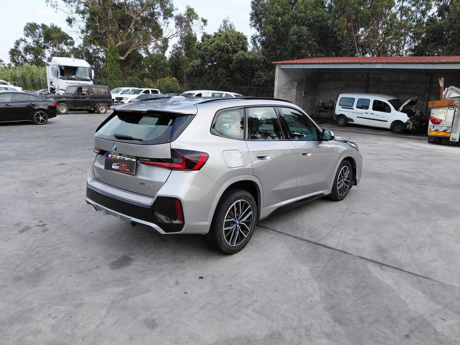 BMW X1 xDrive25e 2023 Nacional  Salvado/ Acidentado