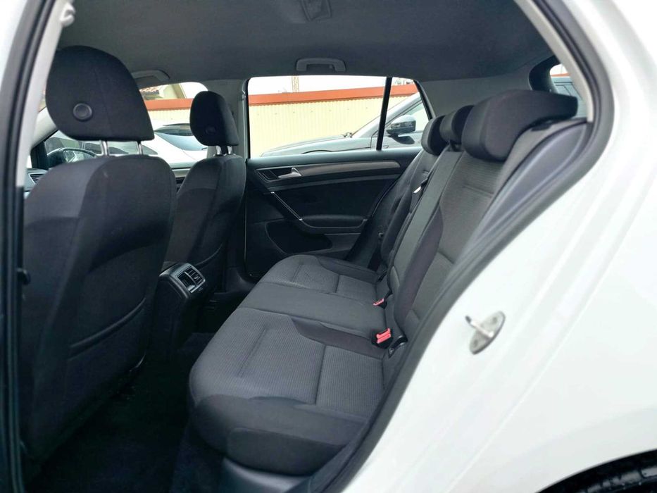 VOLKSWAGEN GOLF VII 1.6TDI 110CV "LOOK GTI"