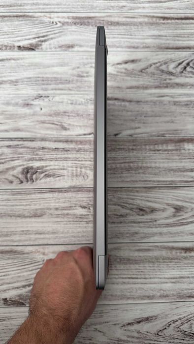 Apple MacBook Pro 2020 13" M1 / 16Gb / SSD 256Gb