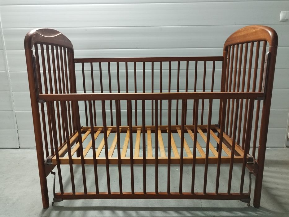 Berço madeira sem colchão