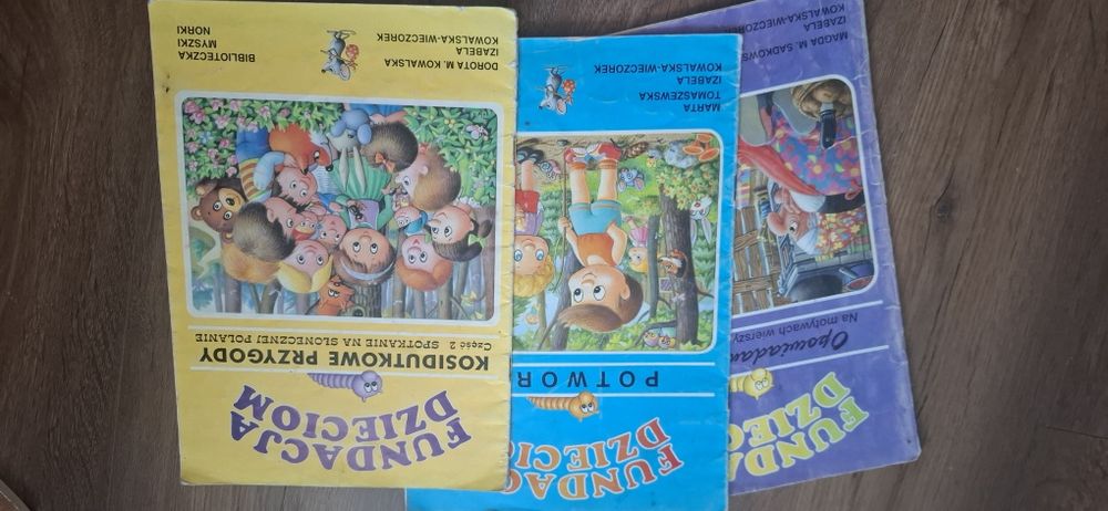 Książki książeczki opowiadania potworek biblioteczka myszki norki