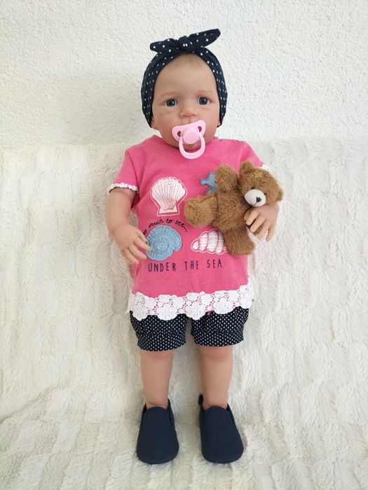 Nowa duża lalka typu Reborn