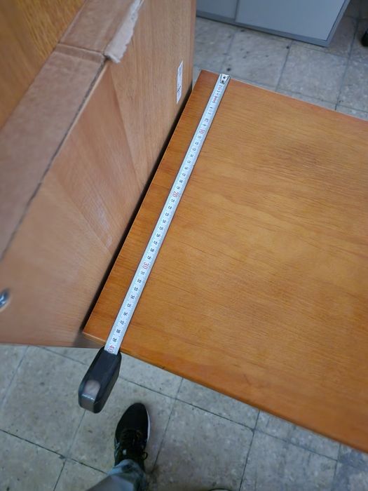 Mesa de apoio de pinho maciço