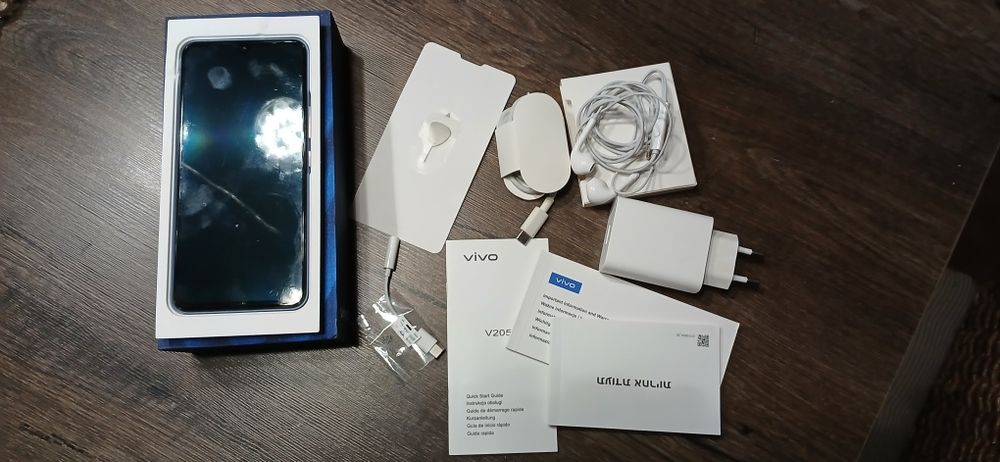 Vivo v21 Dusk Blue stan idealny