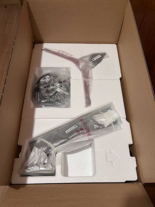 Monitor LG UltraGear 27GP850-B - QHD 27 IPS 180Hz G-Sync