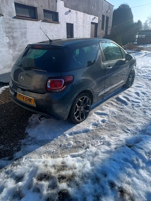 Citroen DS3 1,6 vti zderzak przód