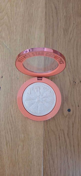 Jeffree Star Cosmetics - Pricked Collection Supreme Frost