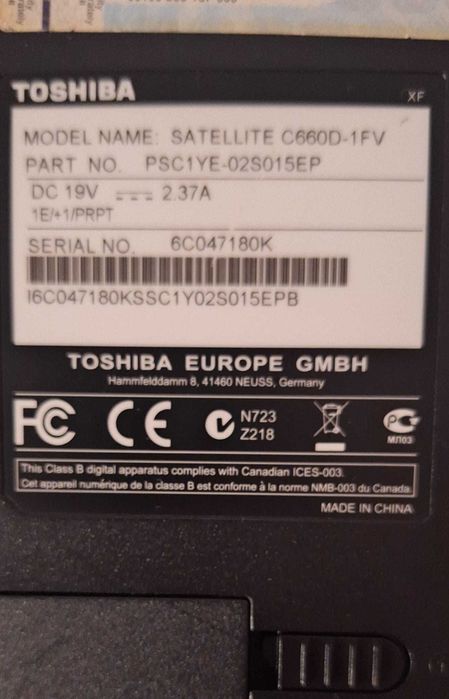 Portatil toshiba satellite C660D-1FV