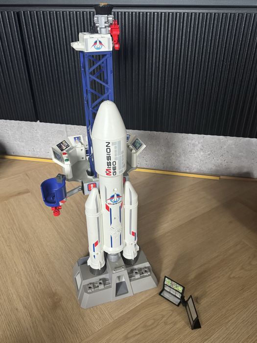 Zestaw zabawek Playmobil oraz Bruder