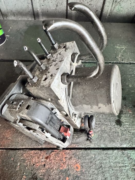 Блок ABS 4F0910517K009 4F0614517K04 AUDI A6 C6 абс ауді а6 с6