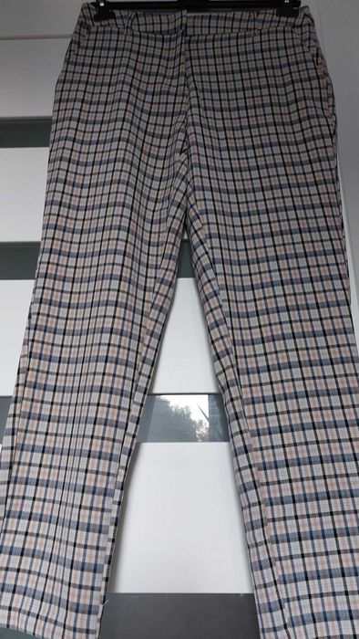 Spodnie damskie klasyczne