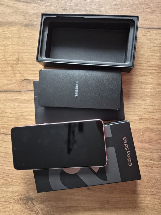 Samsung Galaxy S21 5G 128 GB | Stan bardzo dobry | Komplet + etui