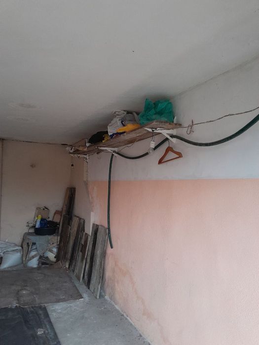 Гараж приватизований, пл 22,2 м2. Cирецька, 39. без торгу