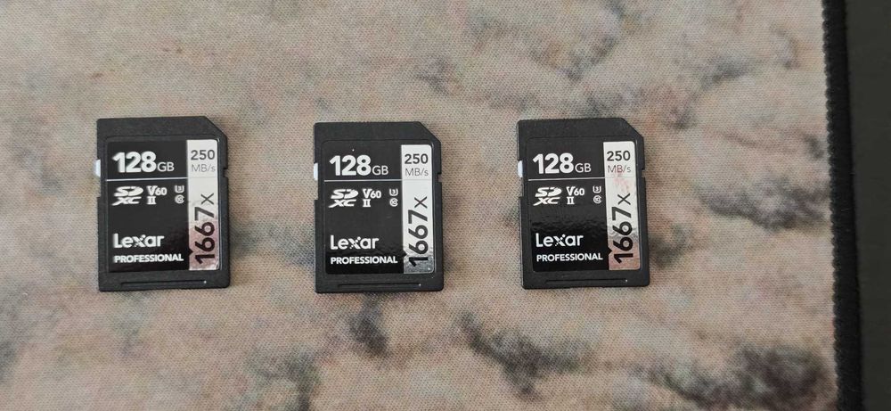 Cartão de memoria SDXC Lexar 128GB  Profissional UHS-II U3 V60 Class 10 (1667x)