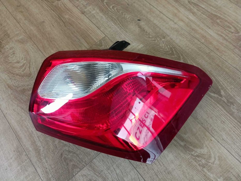 Chevrolet Equinox LT 2018 - 2021 (2019) Lampa Prawa Tył