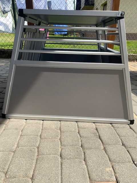 Transporter aluminiowy dla psa KERBL Barry duży (92x97x68)