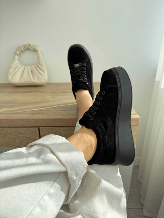 Жіночі замшеві кросівки-кеди чорні (36-41) кроссовки женские весна