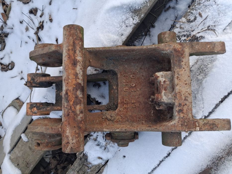 Szybkozłącze do koparki łyżki kubota case yanmar jcb sworznie fi35