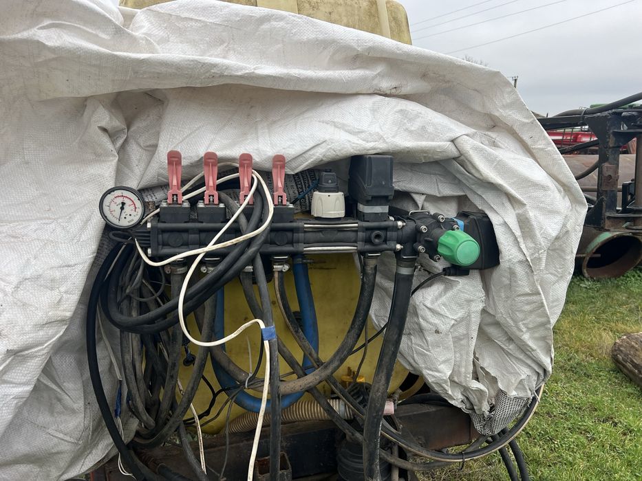 ОП 2000 оприскувач