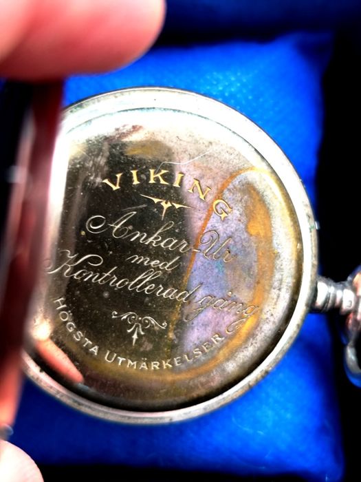 Zegarek wiking do naprawy lub na części