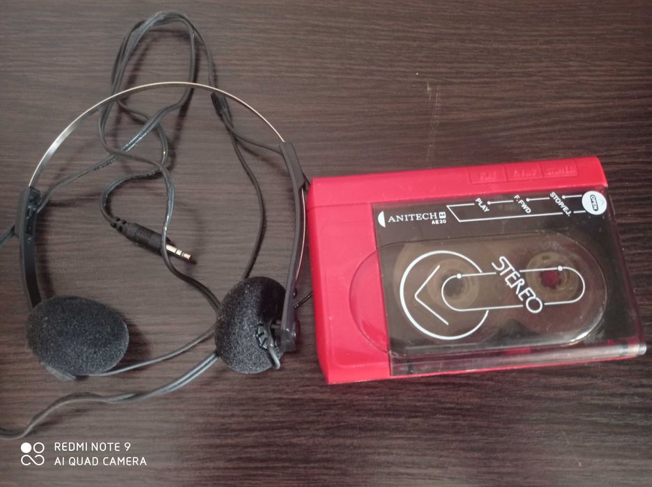 Винтажный,  плеер Anitech AE 20