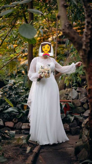 Класична весільна сукня