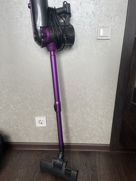 Продам пилосос легкий