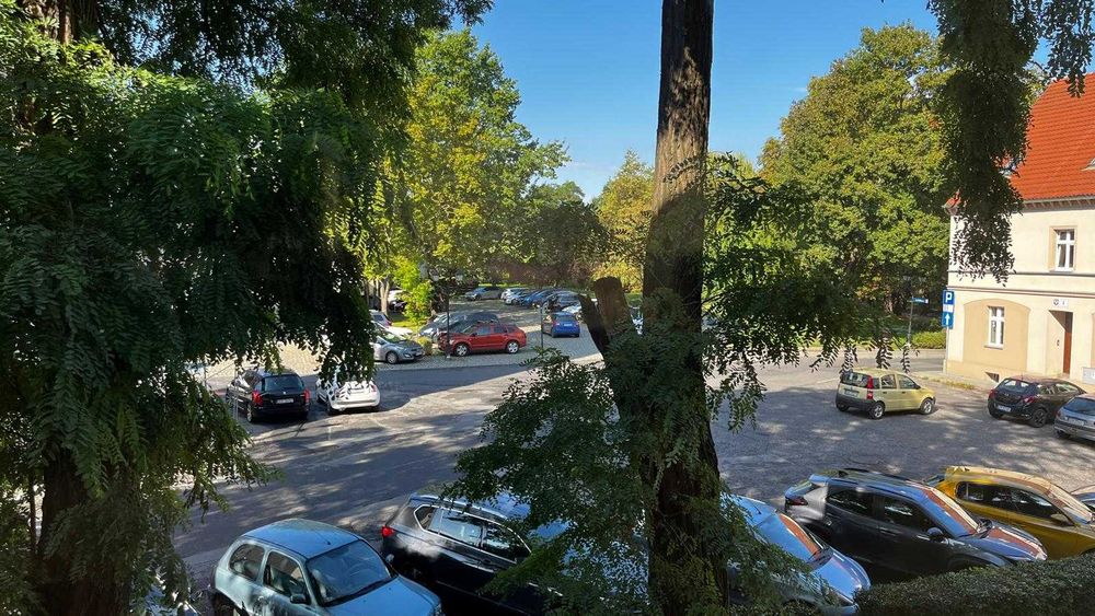 1 piętro 3 pokoje balkon  centrum do umeblowania