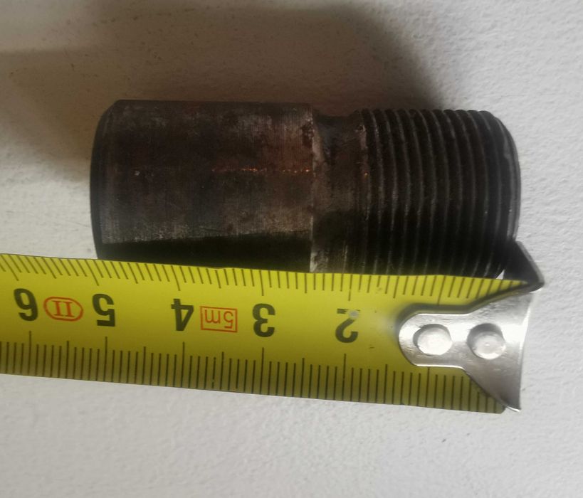 Szpilki - mocowania półki prasy hydraulicznej SOPOCKIEJ