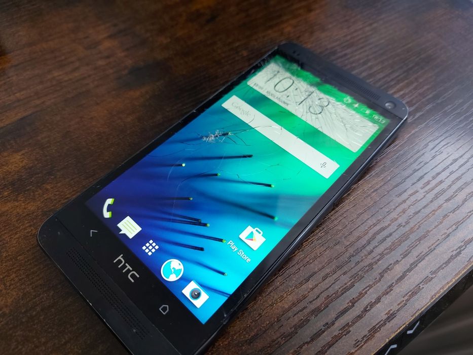 Telefon HTC One sprawny