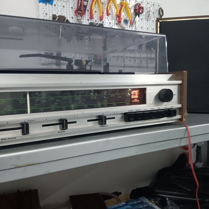 Radio gira discos antigo, discos de vinil