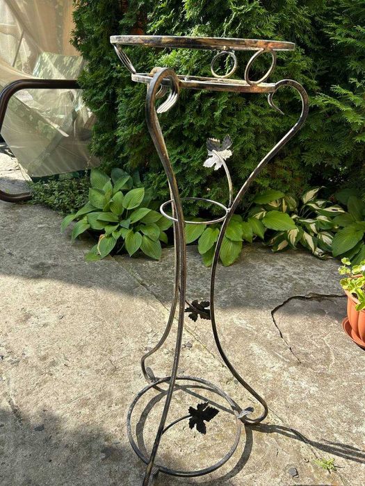 Підставка на один вазон