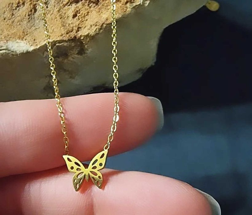 Colar fios curtos fio necklace aço inoxidável