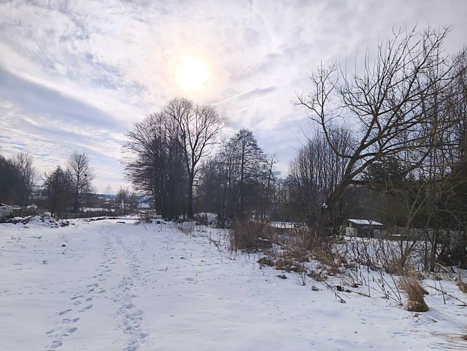 Siedlisko 0,43 ha w centrum Gościeradowa