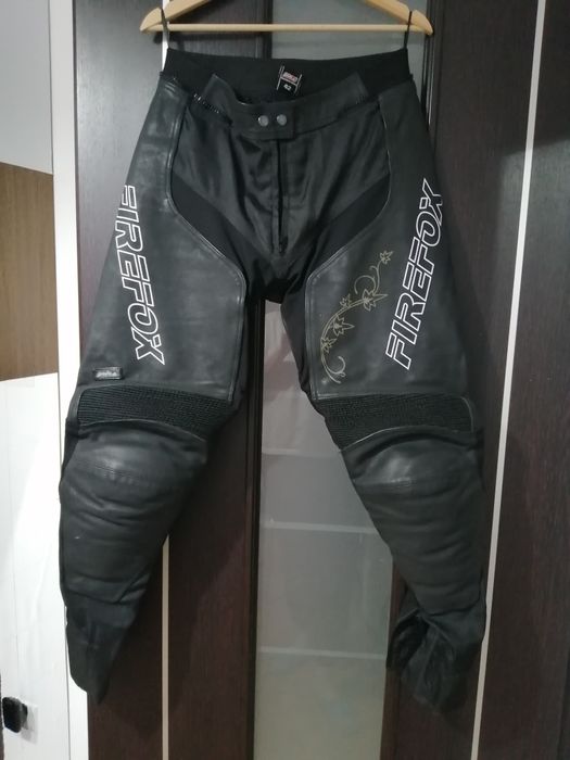 Sprzeda kombinezon na motocykl