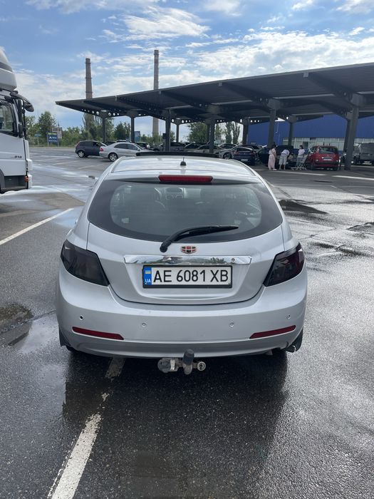 Geely emgrand ec7 с газом