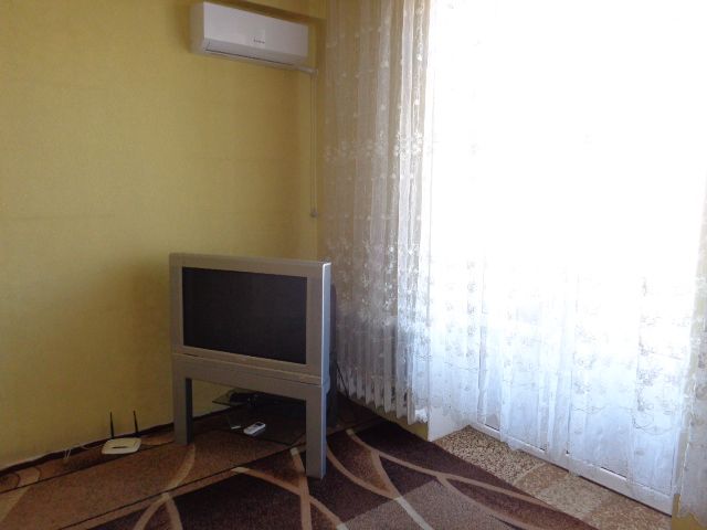 Подобово Центр1 Кімн.кв Подобово. Кондиціонер, Wi-Fi, Звiтнi докум.