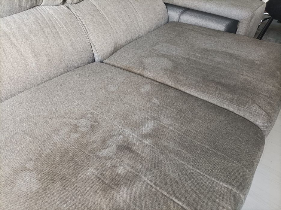 Sofá 3 lugares com chaise longue com arrumação